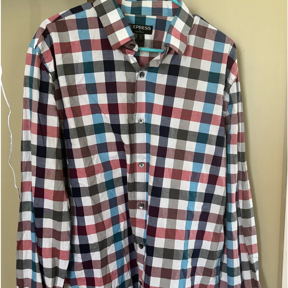 Express shirt. Never worn without tags.